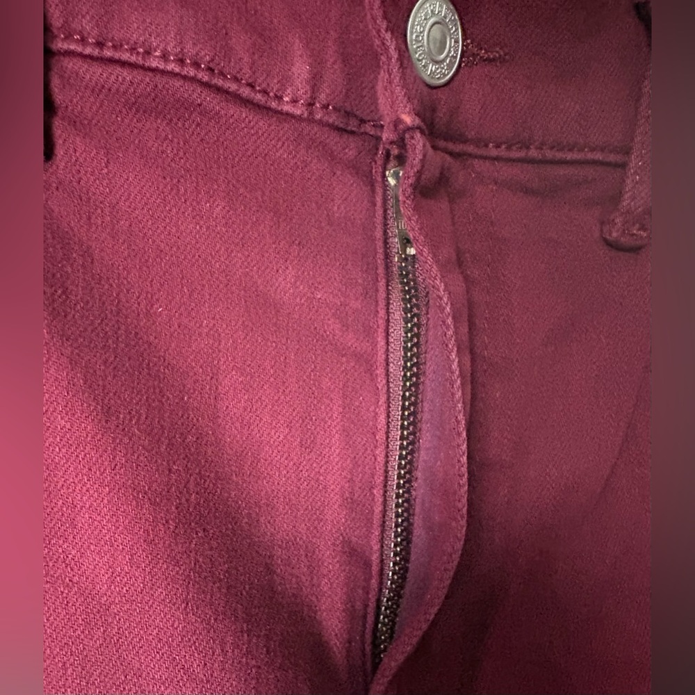 NWT Women’s Polo Ralph Lauren High Stretch Burgundy Jeans Size 29R skuB2 - Picture 4 of 8